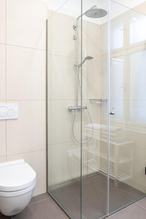 Modern 3 Room Apartment In A Prime Location Viena Exterior foto